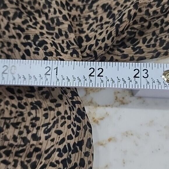 Miami sheer cheetah 3/4 sleeve top, Medium - Picture 6 of 7